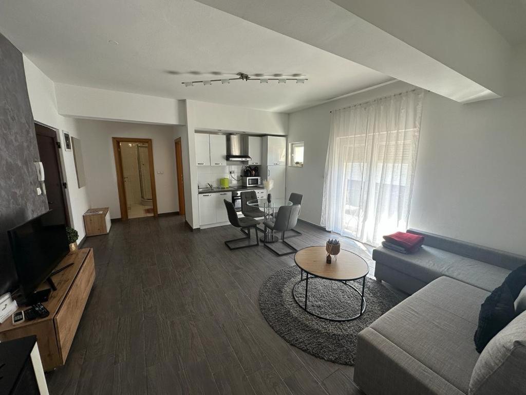 Maris Apartman Gospić Kültér fotó